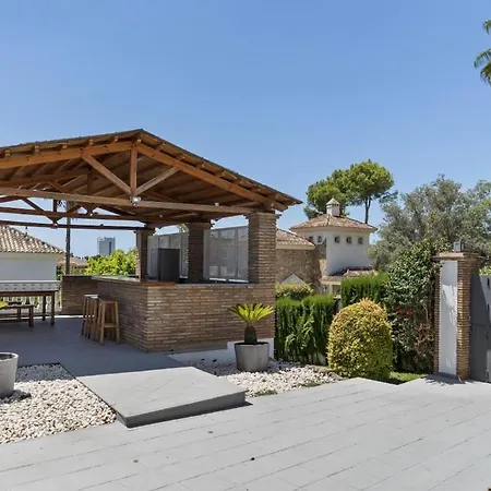 Elviria Lujo, Piscina Y Sauna Privada