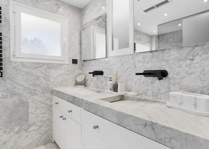 Elviria Lujo, Piscina Y Sauna Privada Villa *