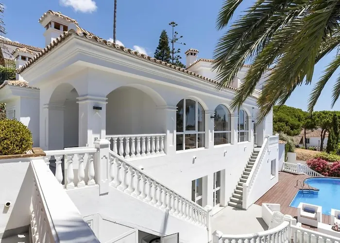 빌라 Elviria Lujo, Piscina Y Sauna Privada 마르베야