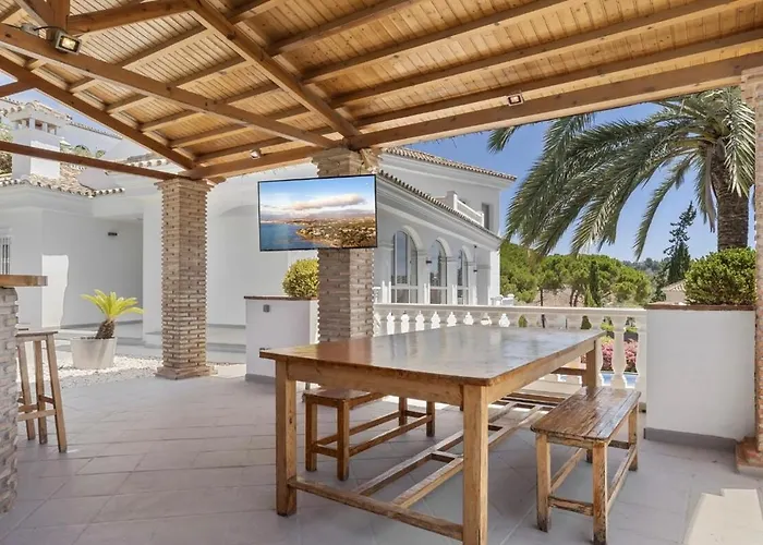 Elviria Lujo, Piscina Y Sauna Privada Villa Marbella