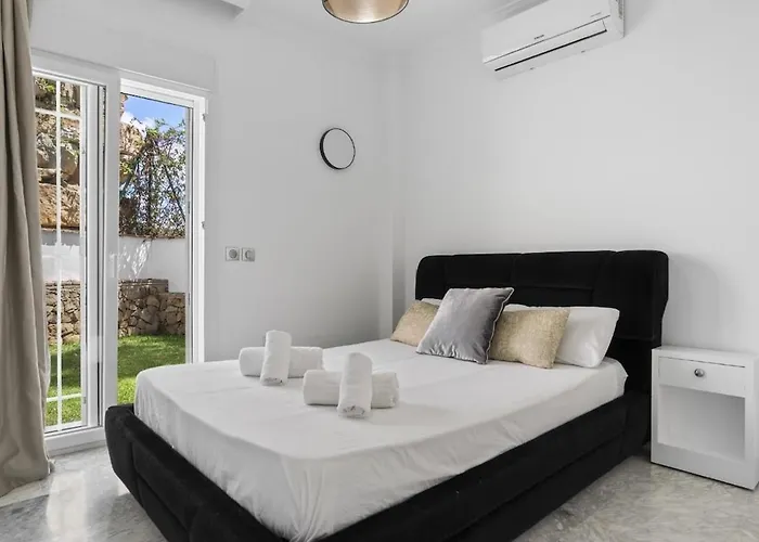 Elviria Lujo, Piscina Y Sauna Privada *